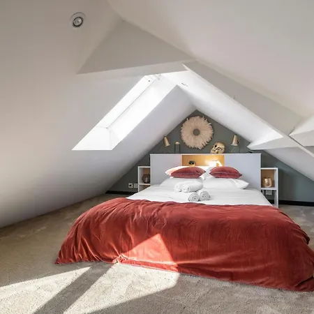 Maison Castellio By Cocoonr Holiday home *